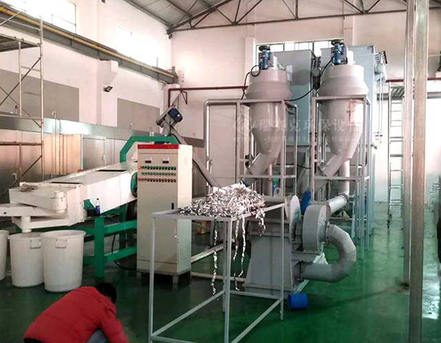 深扒廢鋰電池回收內幕！提取貴金屬，賺錢生意怎么來的？